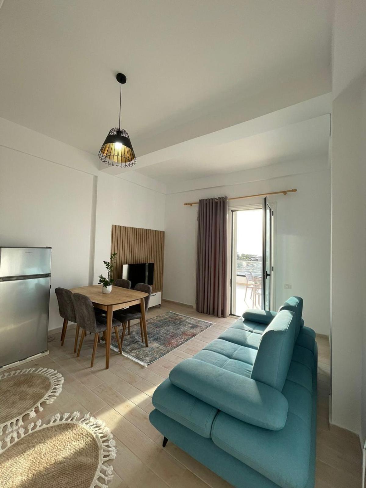 Bardhi M Bay Blu